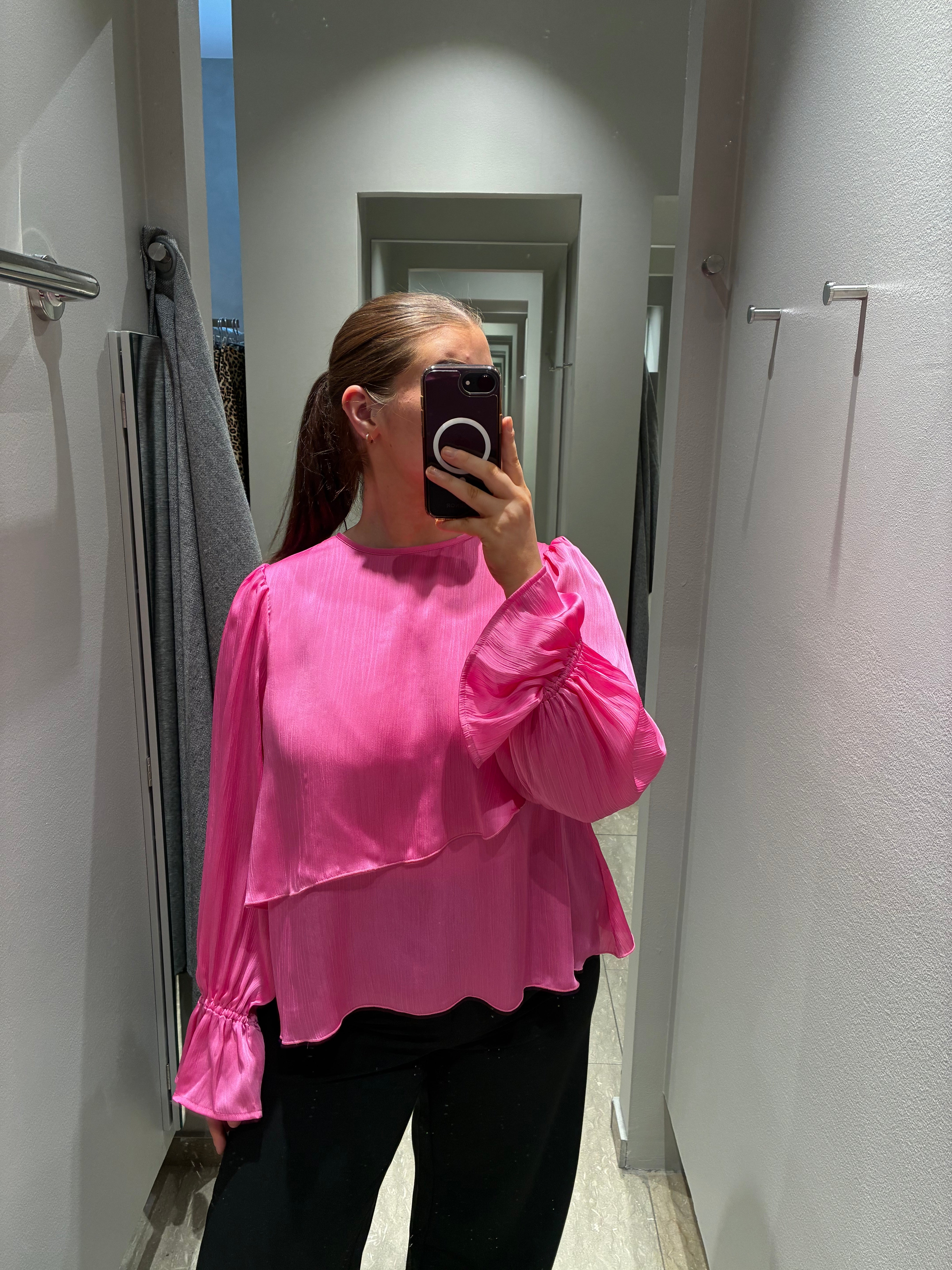 VICARLEY Top - Fiji Flower